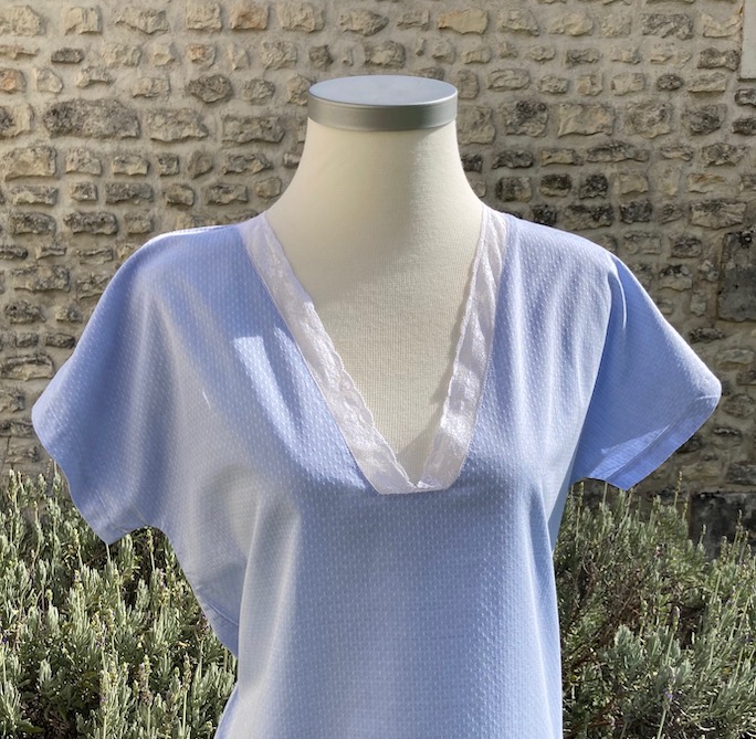 Claudia Jacquard Bleu carrée 10:23