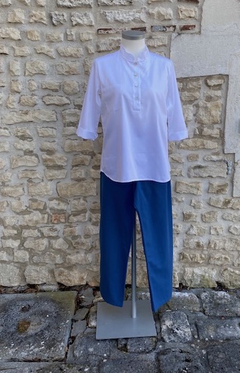 Pascaline Tunic sat Bl entière 10:25 Tunique satin de coton